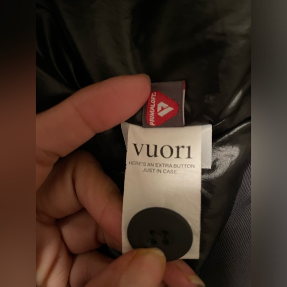 Vuori Men’s XL charcoal insulated jacket. EUC - Picture 2 of 12